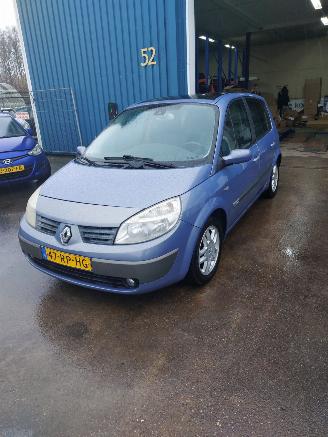 krockskadad bil auto Renault Scenic Scénic II (JM) MPV 1.6 16V 2005/6