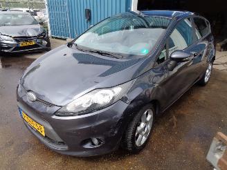 damaged passenger cars Ford Fiesta Fiesta 6 (JA8) Hatchback 1.25 16V 2008/11