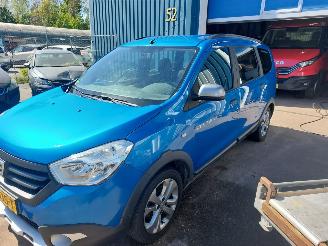 damaged passenger cars Dacia Lodgy Lodgy (JS/SD0J) MPV 1.2 TCE 16V 2016/2