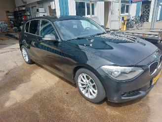 BMW 1-serie 1 serie (F20) Hatchback 5-drs 116d 1.6 16V picture 3