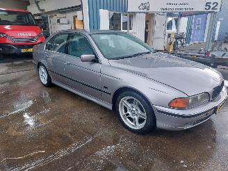 BMW 5-serie 5 serie (E39) Sedan 523i 24V picture 3