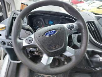 Ford Transit Gereserveerd Transit Van 2.2 TDCi 16V RWD picture 8