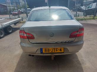 Skoda Superb Superb (3TAA) Hatchback 1.8 TSI 16V picture 5