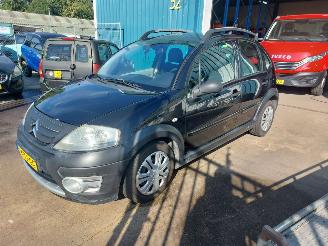 Damaged car Citroën C3 C3  Hatchback 5-drs 1.6 16V 2006/9