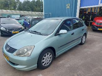uszkodzony samochody osobowe Honda Civic 5 DR 2004/9