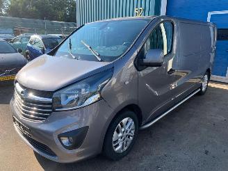 desmontaje vehículos comerciales Opel Vivaro Van 1.6 CDTI BiTurbo 2014/12