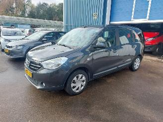 Vaurioauto  passenger cars Dacia Lodgy Lodgy (JS/SD0J) MPV 1.2 TCE 16V 2015/1