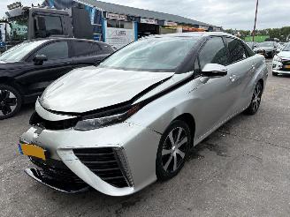 Schadeauto Toyota Mirai FCV Executive 113kW Hydrogen hybrid 2019/4