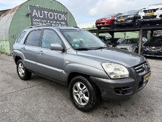 Auto incidentate Kia Sportage 2.0 CVVT 104KW Clima Executive 2006/1