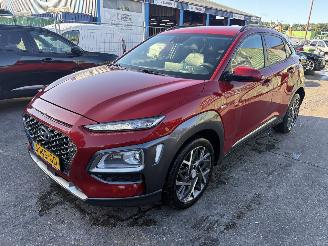 Auto incidentate Hyundai Kona 1.6 GDI HEV 77KW Autom. Premium HUD Led Camera Leer 2020/7