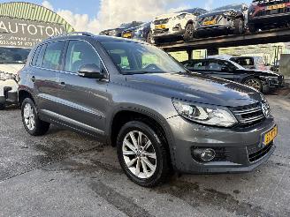 Voiture accidenté Volkswagen Tiguan 1.4 TSI 118KW Navi clima Led Xenon Sport & Style NAP 2012/4