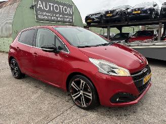 Schadeauto Peugeot 208 1.2 81KW GT-Line Clima Navi Camera Led 2017/9