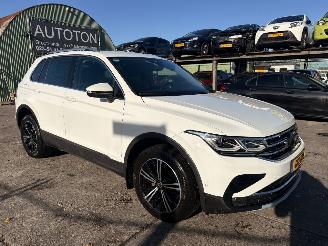 skadebil auto Volkswagen Tiguan 1.4 TSI 110KW eHybrid Dsg Clima Navi Led R-Line 2021/6