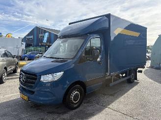 skadebil bedrijf Mercedes Sprinter 314 2.2 CDI 105KW Autom. Navi Clima L2H1 Bakwagen Hollandia 2020/2
