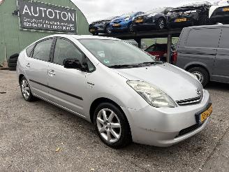 Schadeauto Toyota Prius 1.5 VVT-I Hybrid 57KW Autom. Clima Navi Business Edition NAP 2007/4