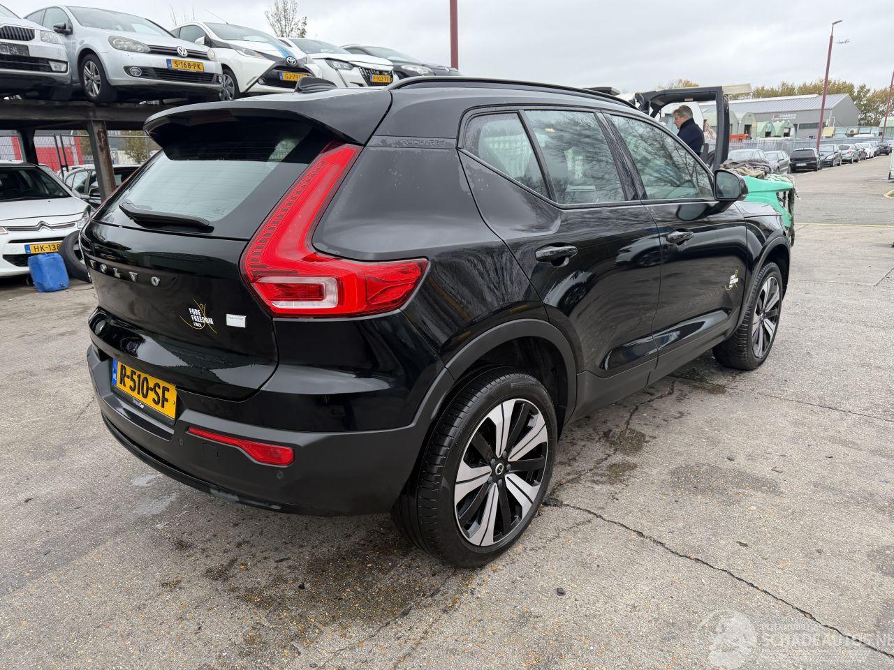 Volvo XC40 70 kWh 170KW Autom. Clima Navi Camera Recharge Plus NAP