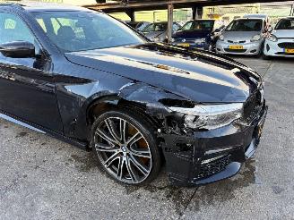 BMW 5-serie 540D Touring xDrive 235kW High Executive picture 26