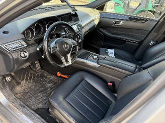 Mercedes E-klasse 300 Hybrid 150KW Bluetec Autom. Clima Navi Leer picture 13