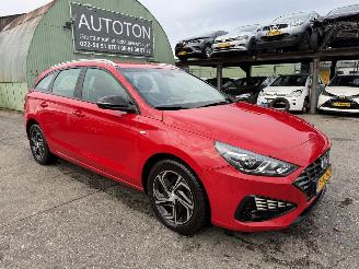 Coche accidentado Hyundai I-30 1.0 T-GDI 88KW MHEV Clima Led Camera Comfort 2022/3