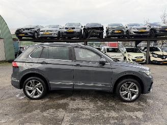 Volkswagen Tiguan 1.4 TSI 110KW eHybrid DSG R-Line Pano Clima Navi 360 Camera  Business picture 2