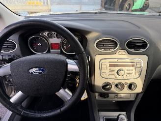 Ford Focus 1.6 74KW Airco Trend 5-Drs NAP picture 7