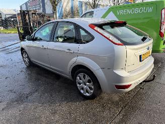 Unfallwagen Ford Focus 1.6 74KW Airco Trend 5-Drs NAP 2008/4