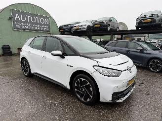 krockskadad bil auto Volkswagen ID.3 58 kWh 150KW First Clima Navi NAP 2020/11