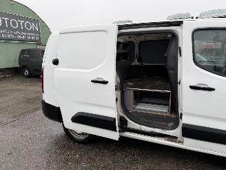 Opel Combo 1.5D 75KW L2H1 Airco 2xSchuifdeur Edition NAP picture 18