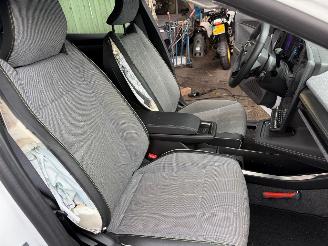 Renault Scenic EV60 Comf. Range Techno 125 & 55kW NAP picture 11