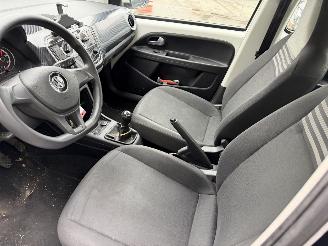 Volkswagen Up! 1.0 44KW Airco 5-Drs Bleumotion NAP picture 7