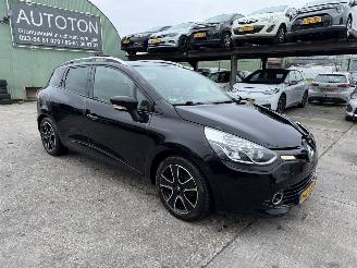 krockskadad bil auto Renault Clio 1.5 DCI 66KW Clima Navi Led Expression NAP 2015/12