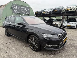 Auto incidentate Skoda Superb 1.4 TSI IV DSG 115KW Pano Clima Navi Leer Business Edition Plus 2021/12