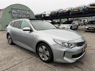 skadebil auto Kia Optima 2.0 GDI PHEV 115KW Autom. Pano Clima Navi Led Leer Camera 2017/11