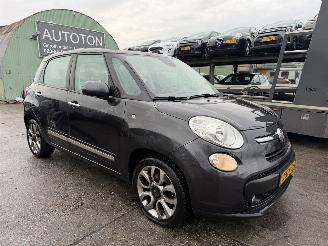 Damaged car Fiat 500L 1.4-16V 70KW Lounge Clima Pano 2013/3