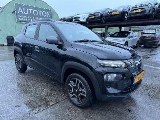 Coche accidentado Dacia Spring 27 kWh Clima Navi Camera Led Expression NAP 2023/9