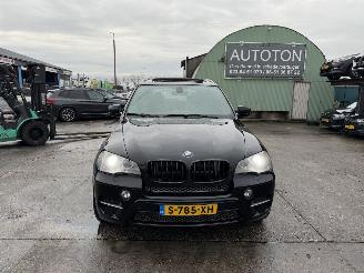 damaged passenger cars BMW X5 35i 225KW Autom. Pano Clima Navi Camera X-Drive High Executive 2011/6