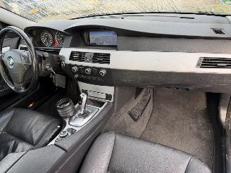 BMW 5-serie 525i 160KW Autom. Schuifdak Clima Navi Led Xenon picture 7