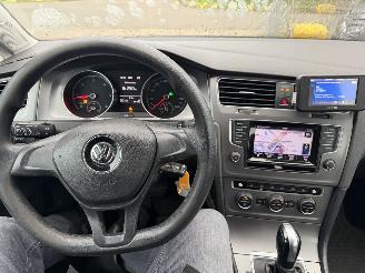 Volkswagen Golf 1.6 TDI 81KW DSG Navi Clima Comfortline picture 9