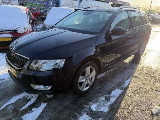 Skoda Octavia 1.6 TDI 81KW Clima Navi Keyless Greenline Business NAP picture 5