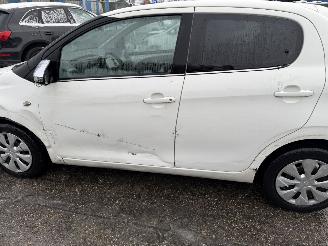 Citroën C1 1.0 e-VTi 51KW Shine Airco Led 5-Drs NAP picture 13