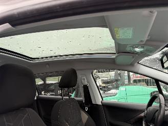 Peugeot 2008 1.2 81KW Pano Clima Navi Led Allure picture 8