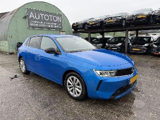 Opel Astra 1.2 81KW Business Edition Clima Navi Led NAP picture 1