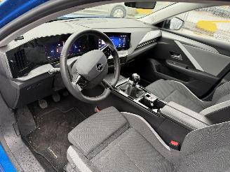 Opel Astra 1.2 81KW Business Edition Clima Navi Led NAP picture 6