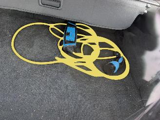 Volvo V-60 2.4 D6 AWD PHEV 158KW Autom. Schuifdak Clima Navi Led NAP picture 14