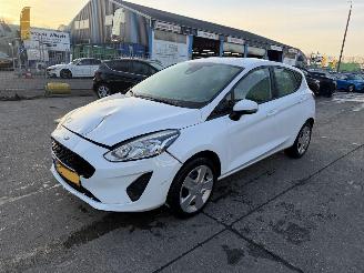 Schadeauto Ford Fiesta 1.1 63KW Airco 5-Deurs NAP 2019/11