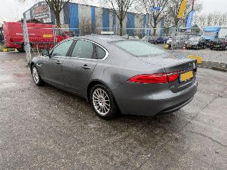 krockskadad bil auto Jaguar XF 2.0D 120KW Autom. Clima Navi Leer Xenon Portfolio NAP 2017/11
