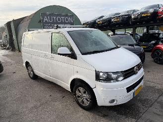 skadebil bedrijf Volkswagen Transporter 2.0 TDI 62KW Navi Airco Schuifdeur 2015/10