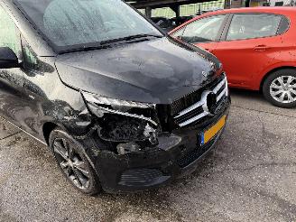 Mercedes V-klasse 250D 140KW Autom. 8-Pers Extra Lang Avantgarde 2x Schuifdeur Edition Clima Navi Led picture 18