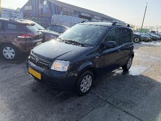 Damaged car Fiat Panda 1.2 50KW Airco 5-Deurs Edizione Cool NAP 2012/3