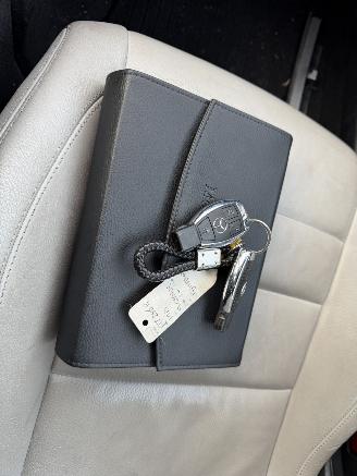 Mercedes E-klasse 250 CGI Coupe 150KW Autom. Clima Navi Leer Xenon Elegance picture 12